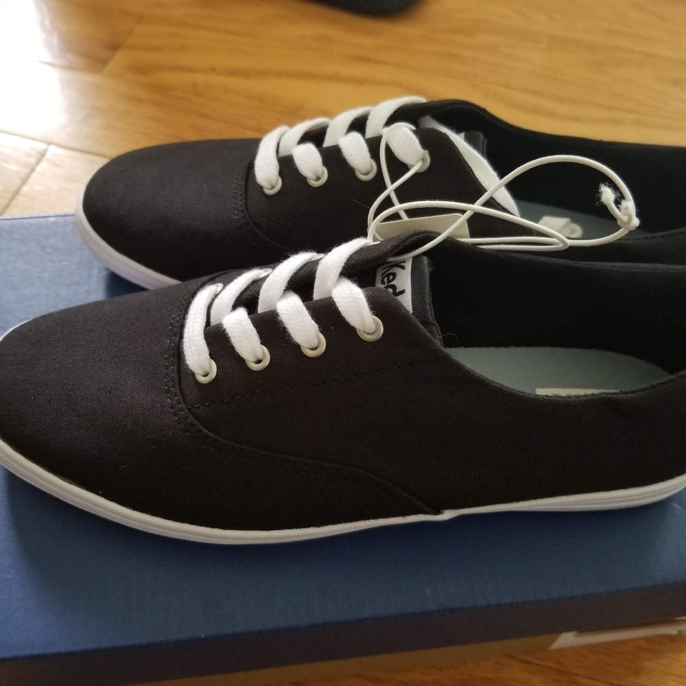 Black Keds size 7